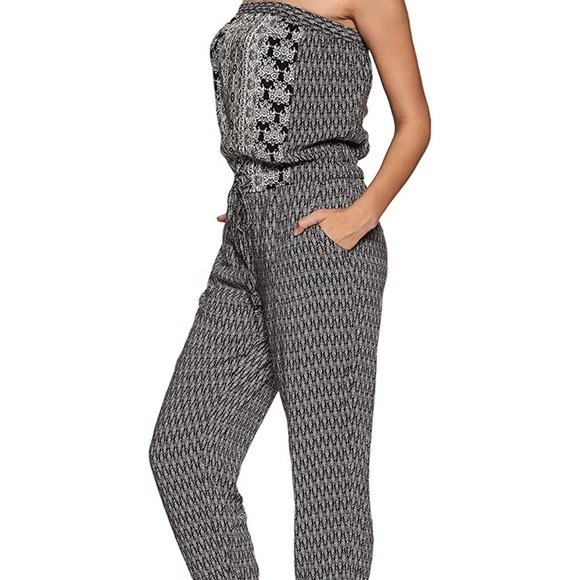 Aeropostale Pants - Aeropostale Designed in NYC size Large